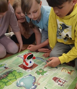 Programowanie z robotem SuperDoc